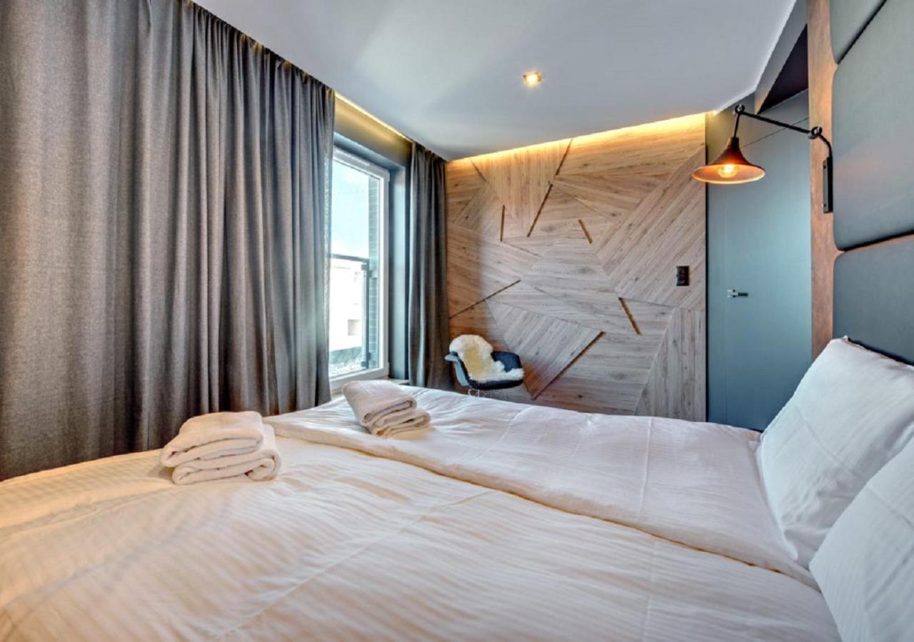 Staywin Prime Apartments Chmielna 格但斯克 客房 照片